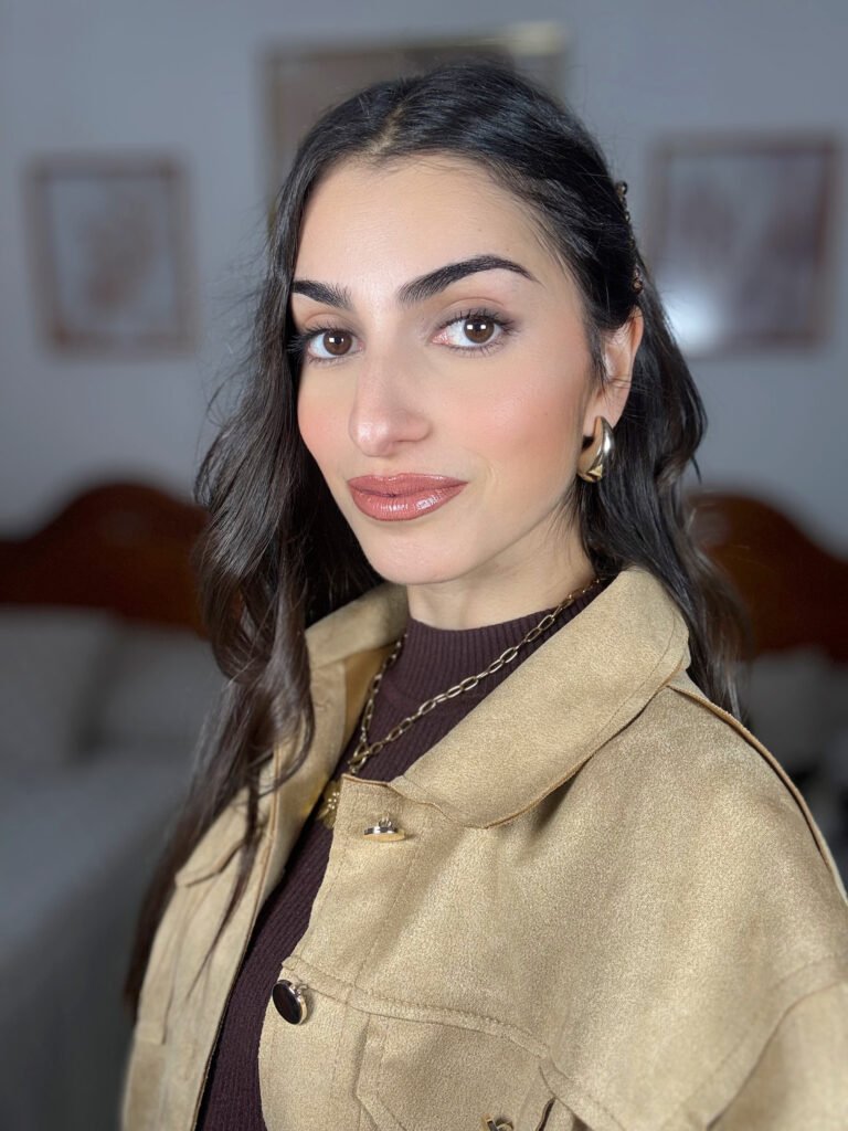 {"ARInfo":{"IsUseAR":false},"Version":"1.0.0","MakeupInfo":{"IsUseMakeup":false},"FaceliftInfo":{"IsChangeEyeLift":false,"IsChangeFacelift":false,"IsChangePostureLift":false,"IsChangeNose":false,"IsChangeFaceChin":false,"IsChangeMouth":false,"IsChangeThinFace":false},"BeautyInfo":{"SwitchMedicatedAcne":false,"IsAIBeauty":false,"IsBrightEyes":false,"IsSharpen":false,"IsOldBeauty":false,"IsReduceBlackEyes":false},"HandlerInfo":{"AppName":2},"FilterInfo":{"IsUseFilter":false}}