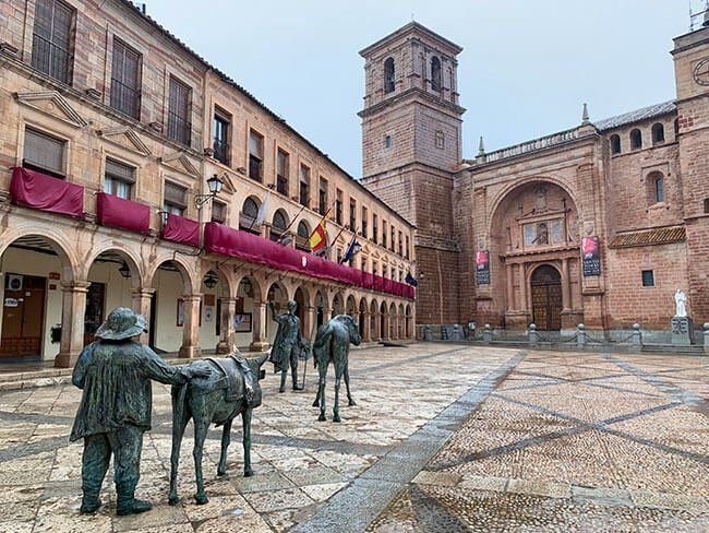 Influencers en Ciudad Real especializados en redes sociales, lifestyle, foodies y campañas de marketing digital – Brilla Influencers y Comunicación.