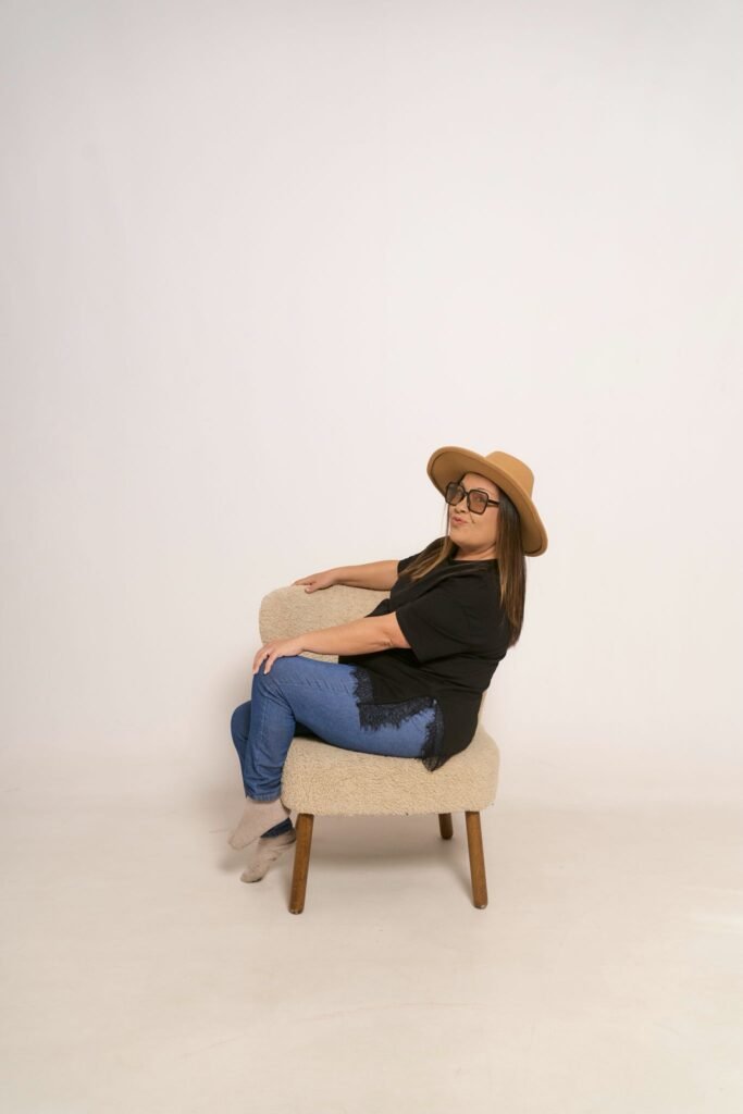 Influencer UGC Miriam López colaborando con marcas de "estilo de vida, moda, belleza" – Agencia Brilla.