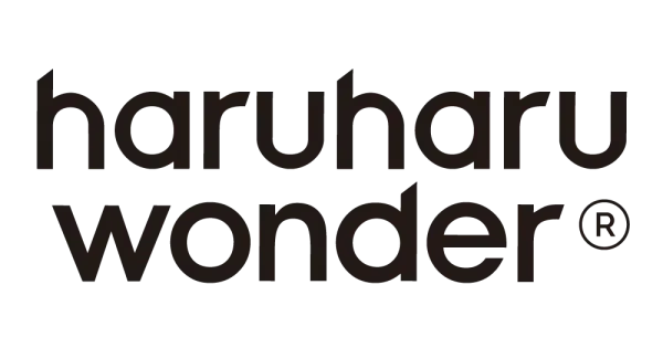 Logo de Haruharu Wonder, marca coreana especializada en cosmética y cuidado facial.