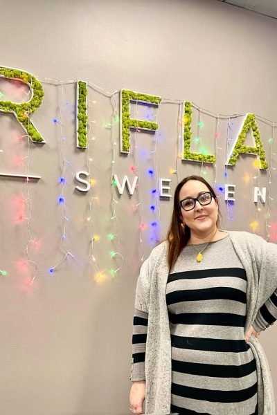 Mari Carmen Poveda en Oriflame - Agencia de marketing digital Brilla influencers y Comunicación