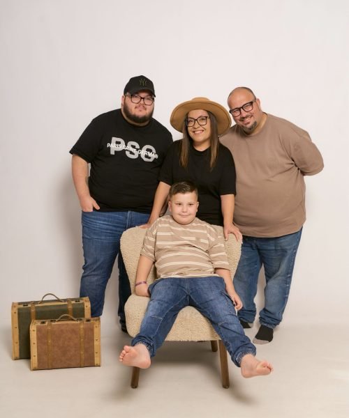 Influencer UGC Miriam López y su familia disfrutando de planes en familia y aventuras – Agencia Brilla.