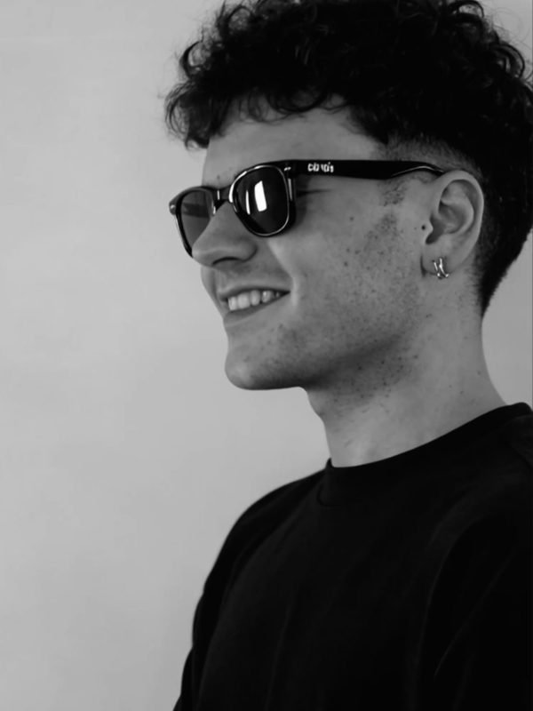 creador hugo mira (1)