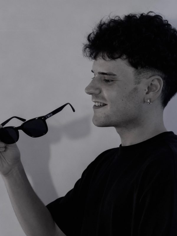 creador hugo mira (4)