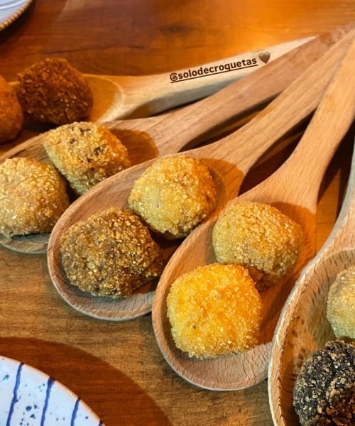 Lucía Fernández UGC contenido comida croquetas restaurante lifestyle