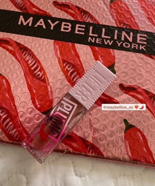 Lucía Fernández UGC maquillaje Maybelline labial contenido beauty